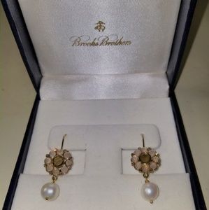 Brooks Brothers crystal earrings with drop pearl